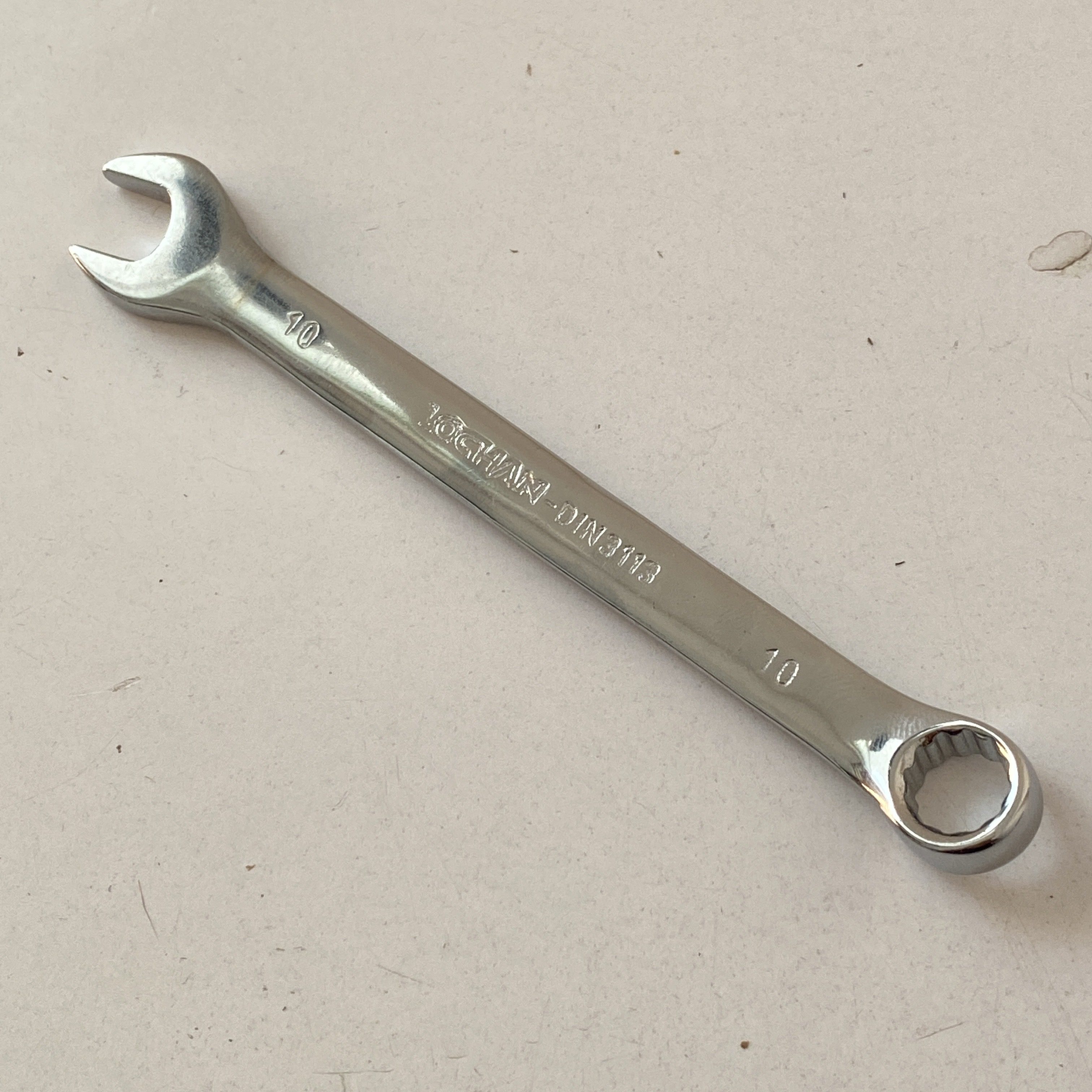 آچار یکسر رینگی 10 لوچان کد LO-0010